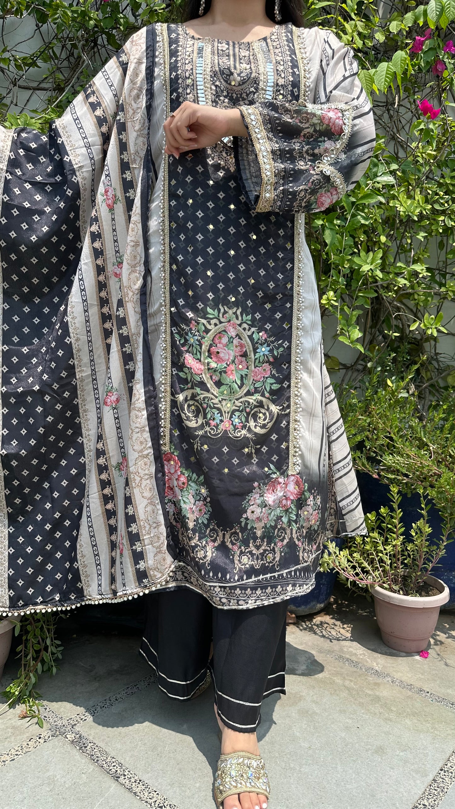 MUSLIN A-LINE BLACK SET