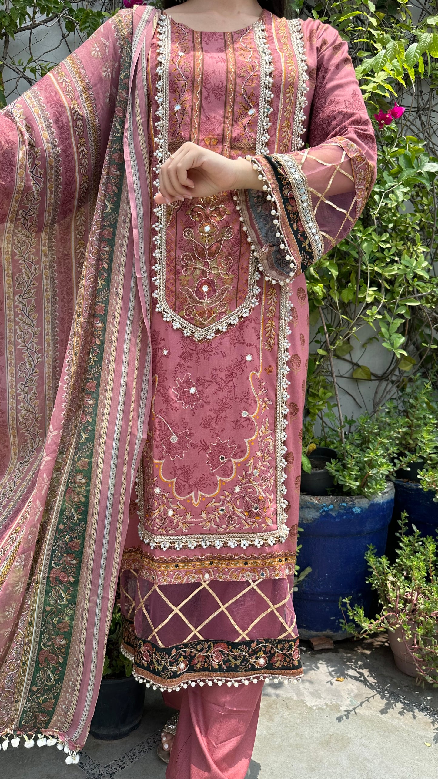 RAYON ZARI PINK SET