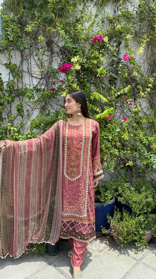 RAYON ZARI PINK SET