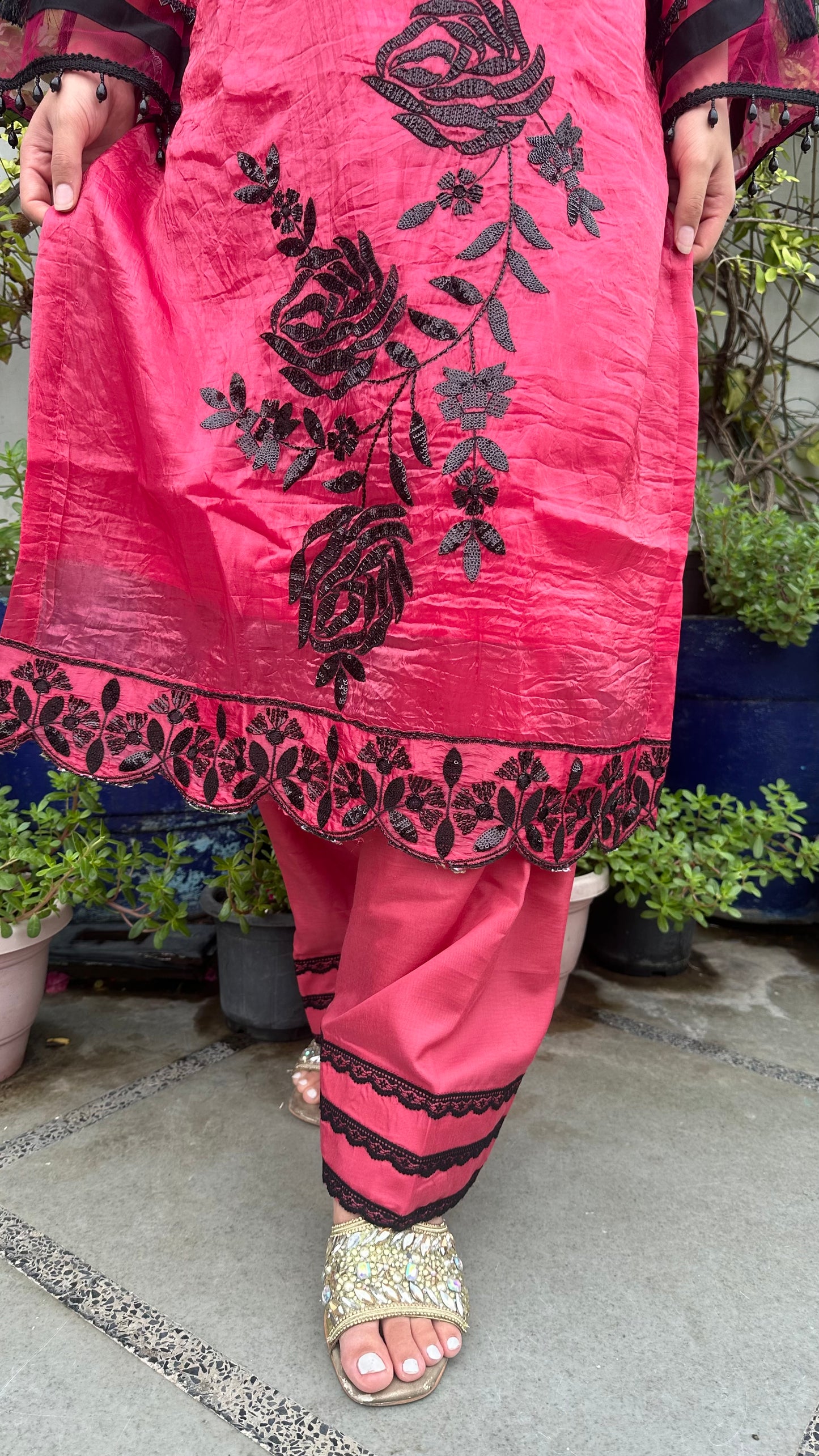 HAND EMBROIDERED SHIMMER ORGANZA SET