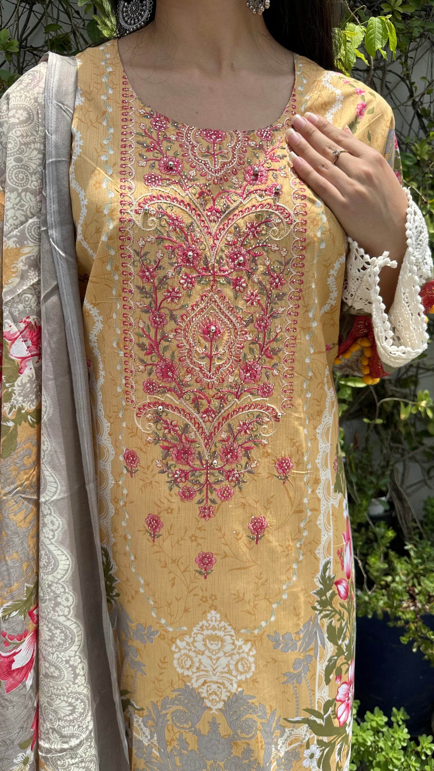 INDO COTTON L.YELLOW SET