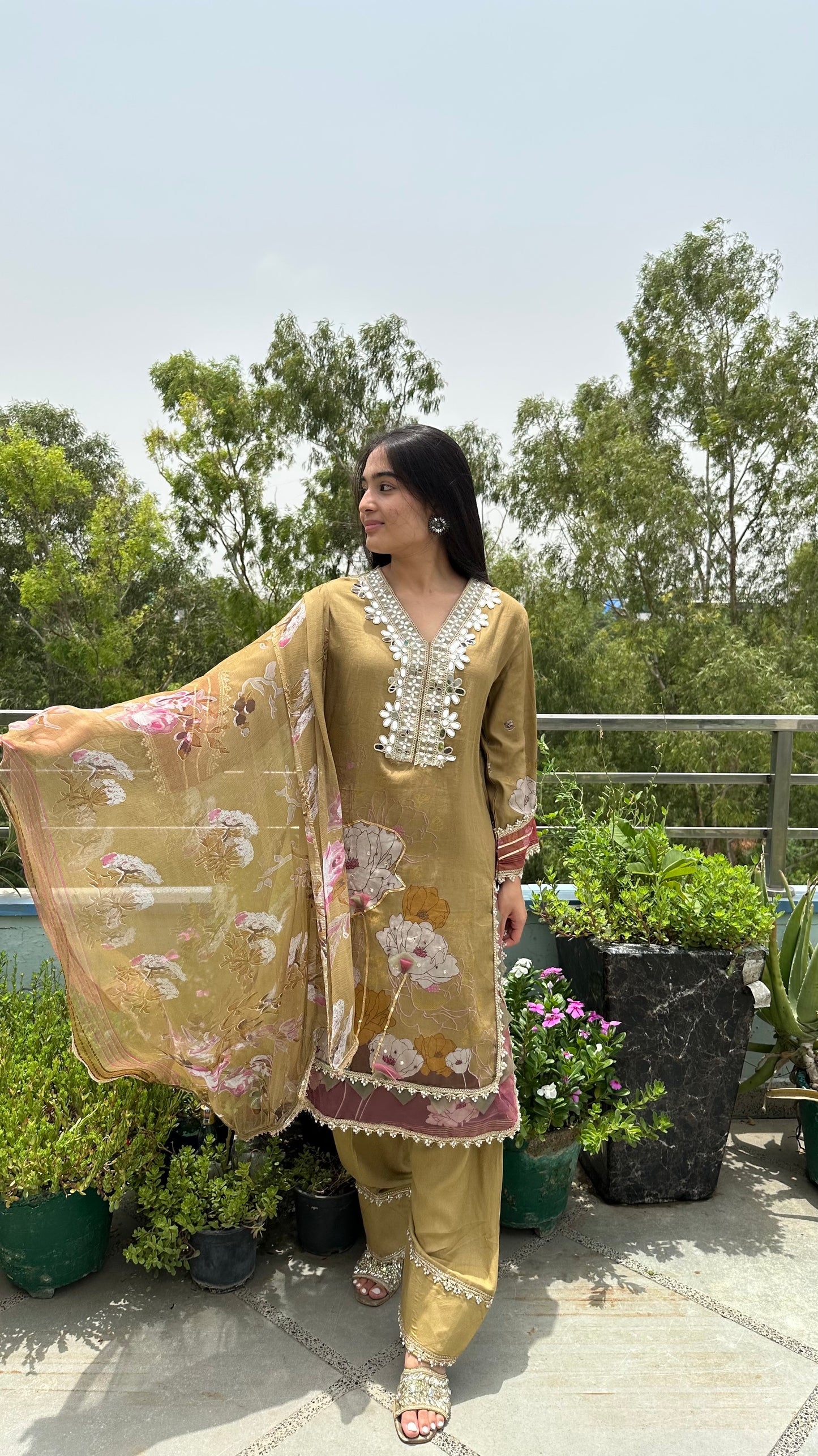 PASTEL MIRROR FARSHI SETS