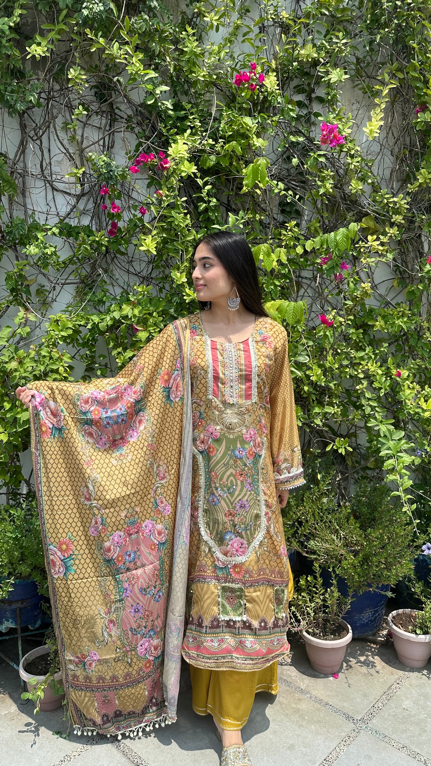MUSLIN A-LINE YELLOW SET