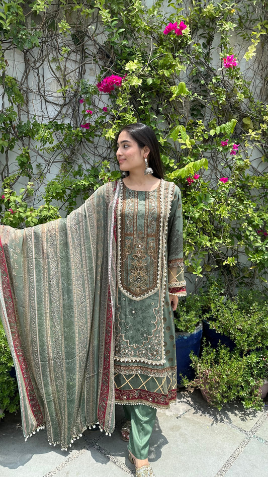 RAYON ZARI GREEN SET