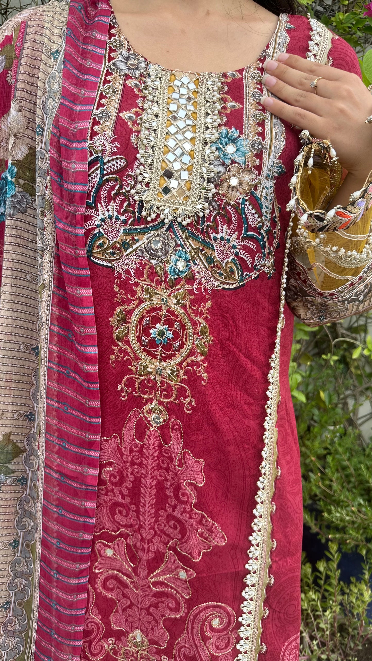 RAYON ZARI DARK RED SET