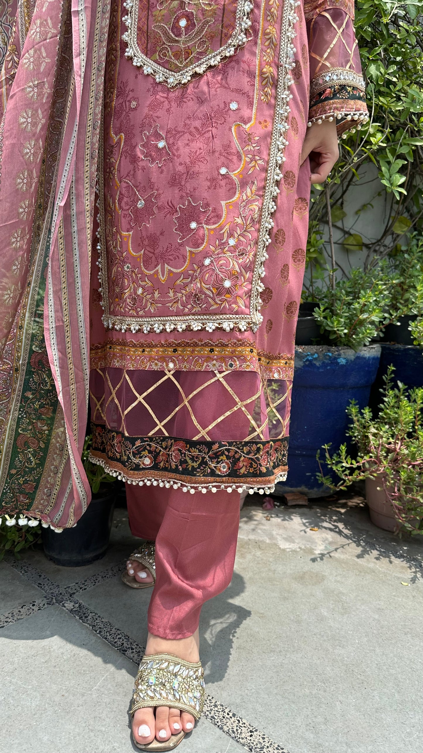 RAYON ZARI PINK SET