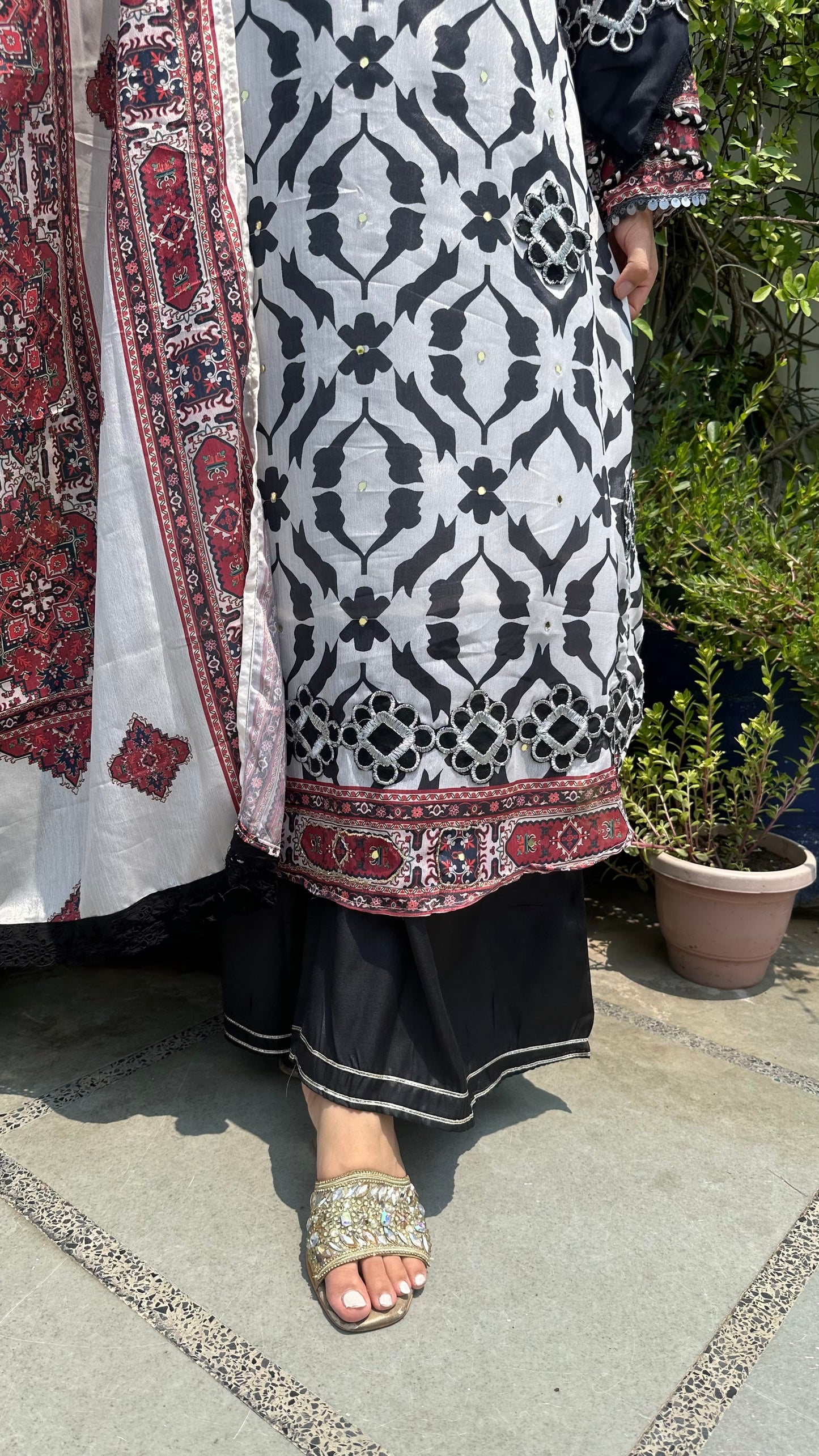 MUSLIN A-LINE BLACK WHITE SET